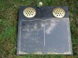 image of grave number 82321